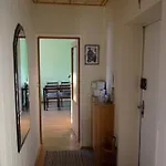 Regina Apartment *